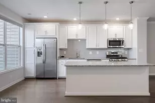 23215 Milltown Knoll Square, Ashburn, VA 20148 - Photo 5
