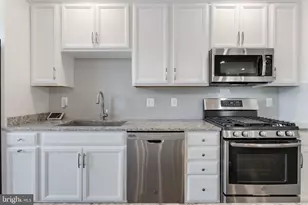 23215 Milltown Knoll Square, Ashburn, VA 20148 - Photo 9