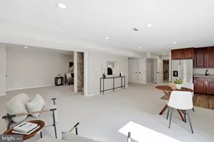 22082 Water Run Ct, Ashburn, VA 20148 - Photo 33