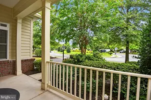 20759 Crescent Pointe Pl, Ashburn, VA 20147 - Photo 5