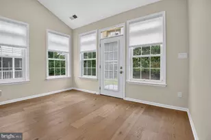 20759 Crescent Pointe Pl, Ashburn, VA 20147 - Photo 21