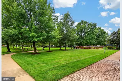 20759 Crescent Pointe Place, Ashburn, VA 20147 - Photo 61
