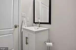 20759 Crescent Pointe Pl, Ashburn, VA 20147 - Photo 33