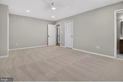 20759 Crescent Pointe Place, Ashburn, VA 20147 - Photo 41