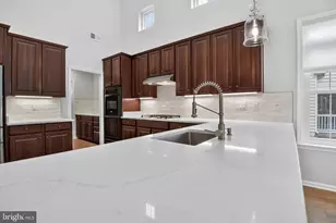 20759 Crescent Pointe Pl, Ashburn, VA 20147 - Photo 19