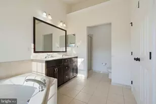 43248 Mitcham Square, Ashburn, VA 20148 - Photo 15
