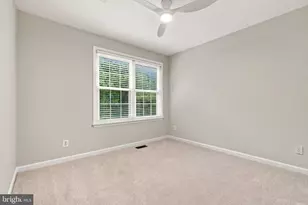 47642 Sandbank Square, Sterling, VA 20165 - Photo 35