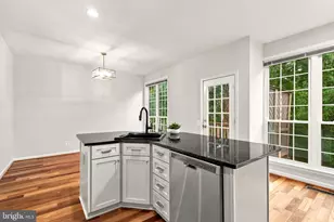 47642 Sandbank Square, Sterling, VA 20165 - Photo 21