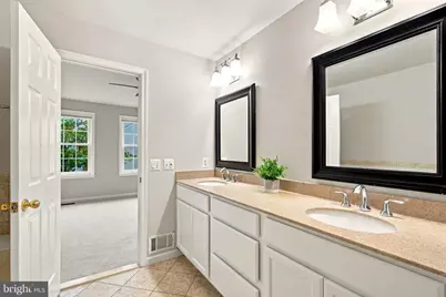 47642 Sandbank Square, Sterling, VA 20165 - Photo 33