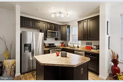 21191 McFadden Square #208, Sterling, VA 20165 - Photo 7