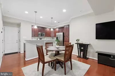 42571 Burbank Terrace, Sterling, VA 20166 - Photo 5