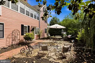 431 S King St, Leesburg, VA 20175 - Photo 41