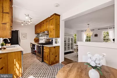 431 S King Street, Leesburg, VA 20175 - Photo 17