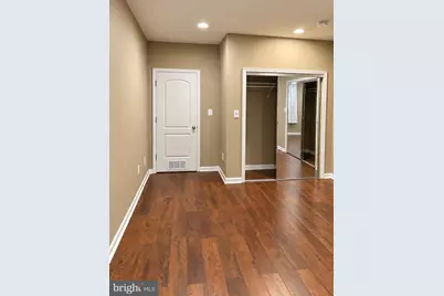 25209 Eisenhower Drive, Chantilly, VA 20152 - Photo 5
