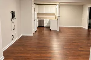 25209 Eisenhower Dr, Chantilly, VA 20152 - Photo 7
