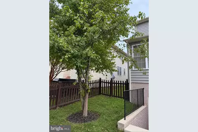25209 Eisenhower Drive, Chantilly, VA 20152 - Photo 1