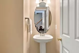 18497 Sierra Springs Square, Leesburg, VA 20176 - Photo 17