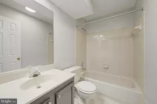 1208 Musket Ct NE, Leesburg, VA 20176 - Photo 23