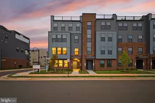 20173 Northpark Dr, Ashburn, VA 20147 - Photo 1