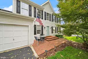 17276 Magic Mountain Dr, Round Hill, VA 20141 - Photo 3