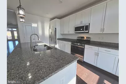 1522 Ribbon Limestone Terrace SE, Leesburg, VA 20175 - Photo 9