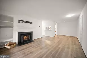 21033 Timber Ridge Terrace, Ashburn, VA 20147 - Photo 11