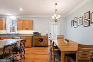 26147 Lands End Dr, Chantilly, VA 20152 - Photo 15