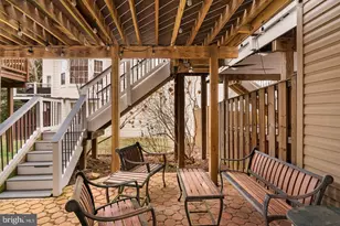 26147 Lands End Dr, Chantilly, VA 20152 - Photo 27