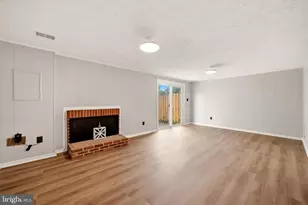 1003 Salisbury Ct, Sterling, VA 20164 - Photo 23
