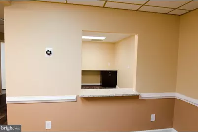211 S King Street #C, Leesburg, VA 20175 - Photo 7