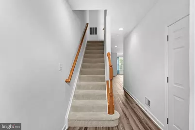 42525 Magellan Square, Brambleton, VA 20148 - Photo 5