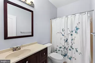 42525 Magellan Square, Brambleton, VA 20148 - Photo 35