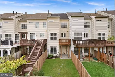 42525 Magellan Square, Brambleton, VA 20148 - Photo 43