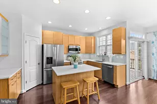 42525 Magellan Square, Brambleton, VA 20148 - Photo 11