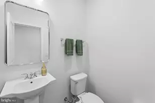 42660 Darala Dr, Ashburn, VA 20147 - Photo 15