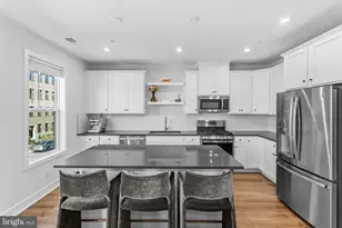 42660 Darala Dr, Ashburn, VA 20147 - Photo 11