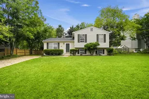32 S Church St, Lovettsville, VA 20180 - Photo 1