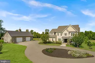 16573 Clarkes Gap Rd, Paeonian Springs, VA 20129 - Photo 3