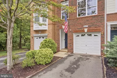 20437 Chetwood Terrace, Ashburn, VA 20147 - Photo 3