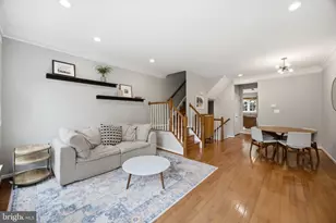 20437 Chetwood Terrace, Ashburn, VA 20147 - Photo 11