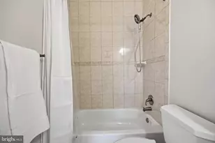 20437 Chetwood Terrace, Ashburn, VA 20147 - Photo 33