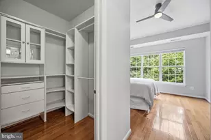 20437 Chetwood Terrace, Ashburn, VA 20147 - Photo 31
