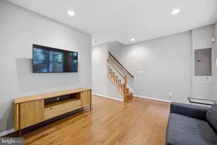 20437 Chetwood Terrace, Ashburn, VA 20147 - Photo 43