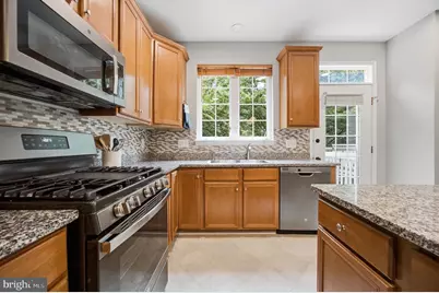 20437 Chetwood Terrace, Ashburn, VA 20147 - Photo 21