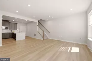 44531 Wolfhound Sq, Ashburn, VA 20147 - Photo 11