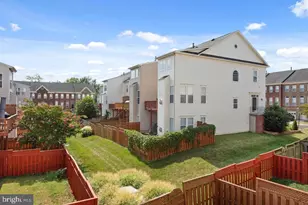 22052 Dilworth Square, Broadlands, VA 20148 - Photo 33