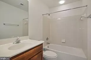 22052 Dilworth Square, Broadlands, VA 20148 - Photo 19