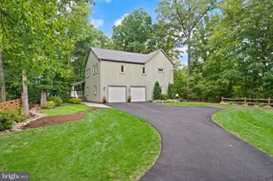 14 Wiltshire Ct E, Sterling, VA 20165 - Photo 9