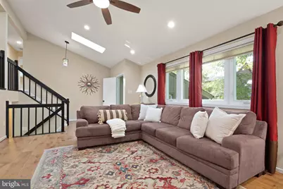 14 Wiltshire Court E, Sterling, VA 20165 - Photo 11
