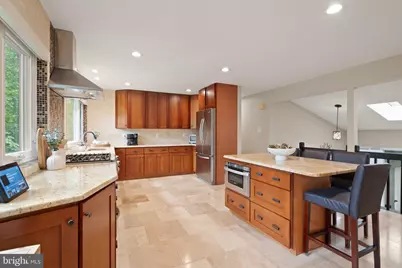 14 Wiltshire Court E, Sterling, VA 20165 - Photo 21